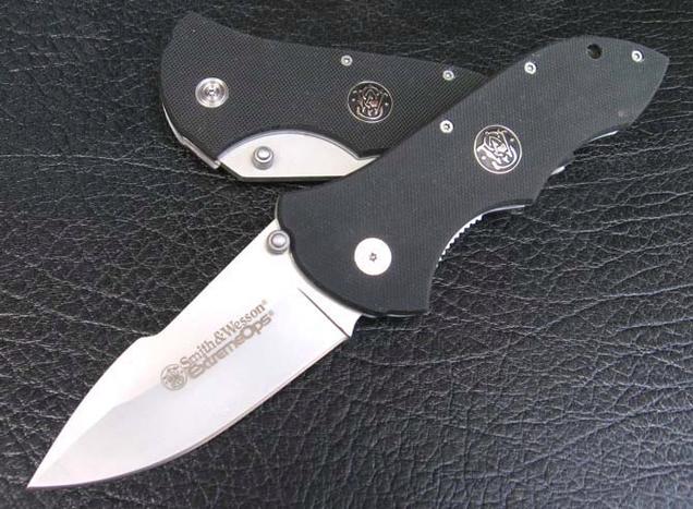 史斯威森公司所制造的刀也以军,警方面用途为主.